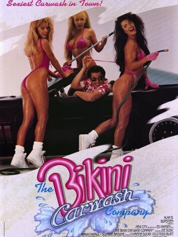 постер Компания автомойщиц в бикини